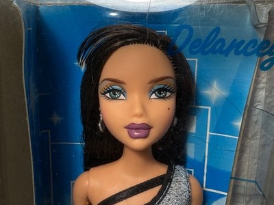 POUPÉE ARTICULÉE MY SCENE KENNEDY CHEVEUX COUPÉS,AVEC SES VÊTEMENTS