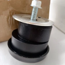 924-010 For 1988-2002 Chevy Suburban C1500 C2500 C3500 K1500 Body Mount Kit