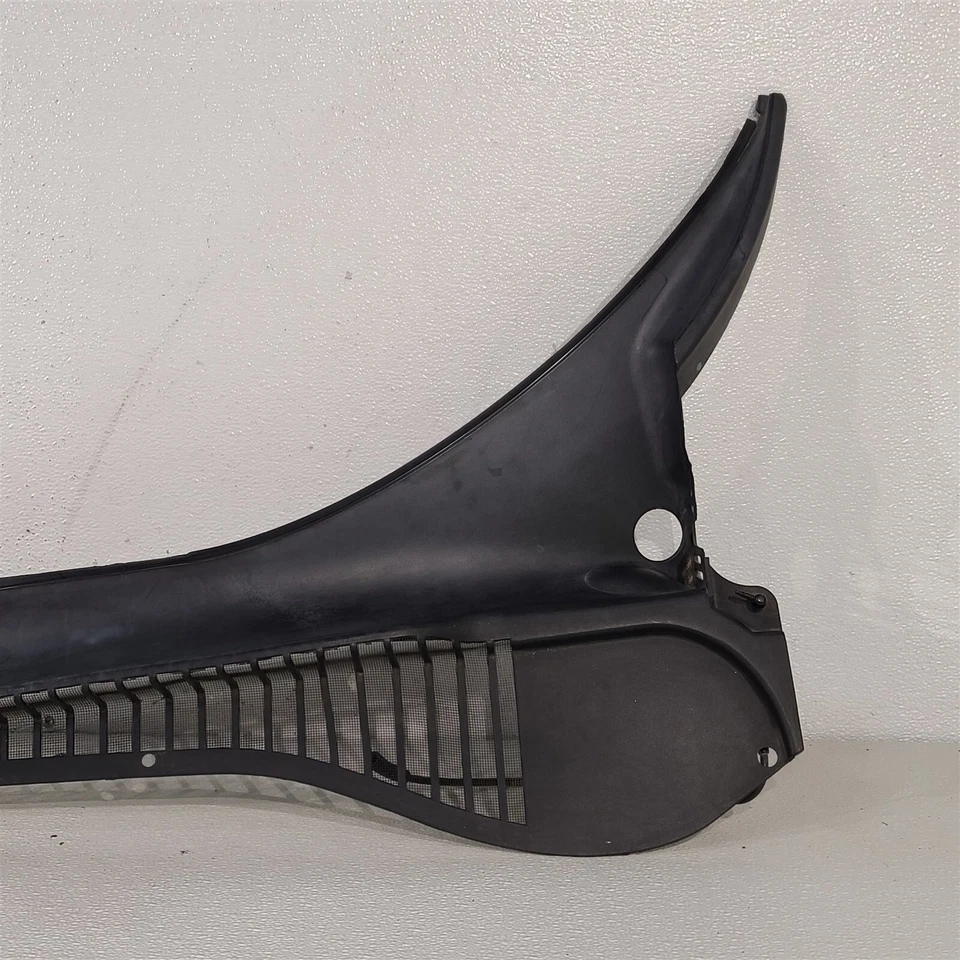 97-04 Corvette C5 挡风玻璃刮风罩通风口装饰面板 Aa7374 — 第 2/4 张图片