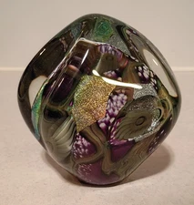 Signed 2005 Robert Eickholt Dichroic Purple Sea Flower Art Glass Paperweight