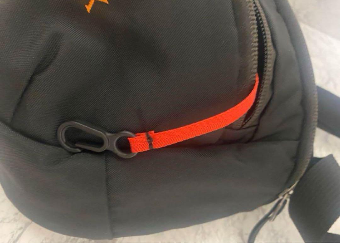 Arc'teryx Mantis 2 Waistpack Black Orange - Exclusive Beams Arc'teryx Mantis 2 Waistpack Black Orange - Exclusive Beams
