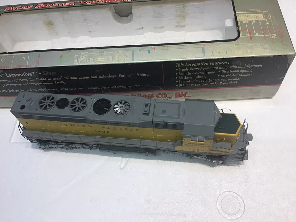 Atlas Ho Scale Diesel Locomotive SDP35 Union Pacific DCC Ready BOXED WORKS - Image 4 of 4