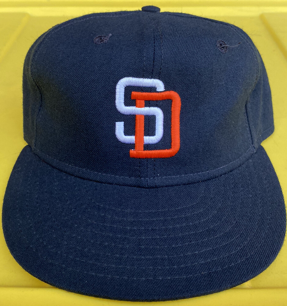 NWT Vintage San Diego Padres New Era Pro Model Plain Logo NWT Vintage San Diego Padres New Era Pro Model Plain Logo