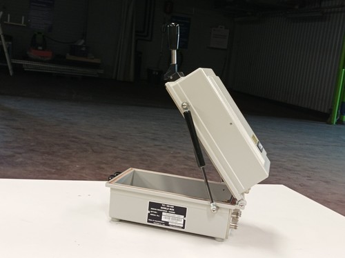 Tescom TC-5910D, Shield Box # - Picture 4 of 10