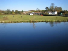 Photo 6x4 Grand Union Canal and Pix Farm in Bourne End Taken from near th c2007