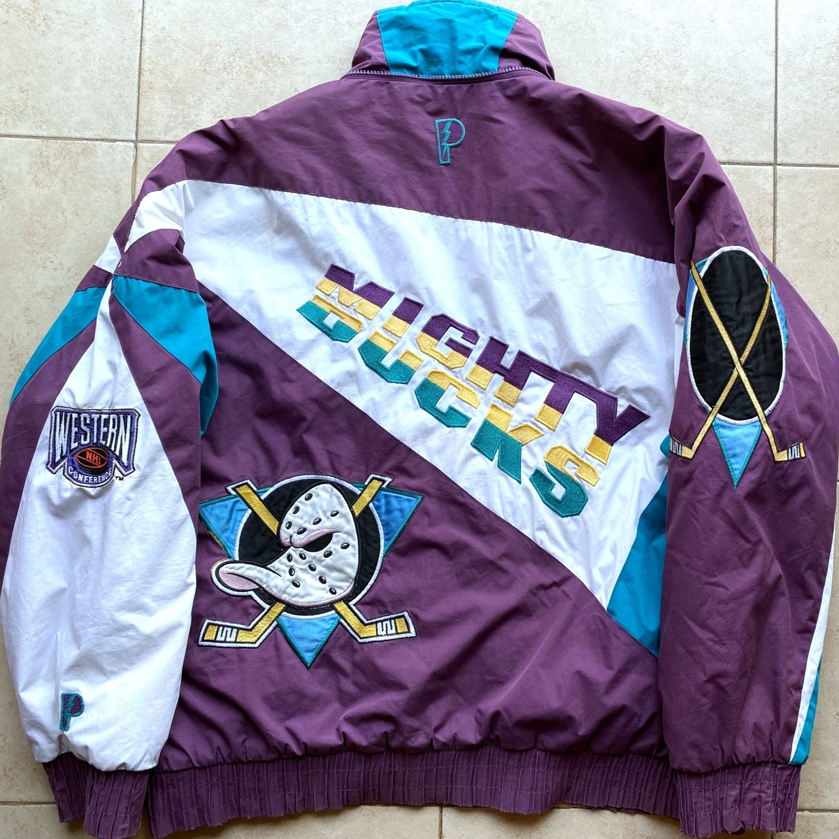 Preços baixos em Jaqueta Masculina Starter Anaheim Ducks Roupas e