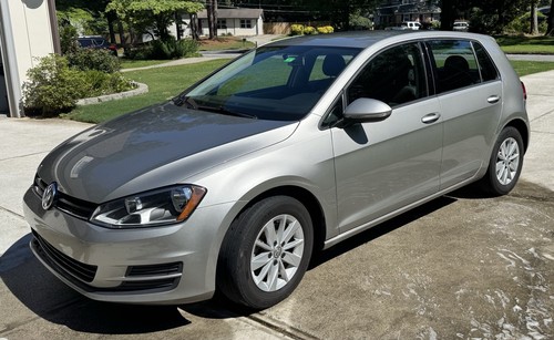 2017 Volkswagen Golf S
