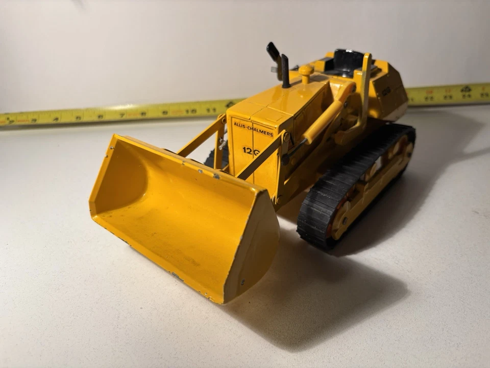 Ertl  ALLIS CHALMERS  12G Crawler Loader 1/16 Diecast #198  1967 ESKA NICE CLEAN - Image 4 of 4