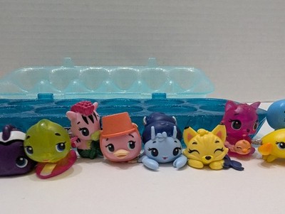 Hatchimals Colleggtibles Set of 12 Assorted Figures In Sparkle Teal Green Carton