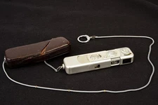 Minox B Subminiature Camera with Complan 15mm f/3.5 Lens & Case Vintage V27