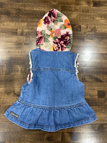 Matilda Jane Girls 6 Labyrinth Jean Jacket Hooded Vest Pink Denim Button CUTE! - Picture 2 of 7