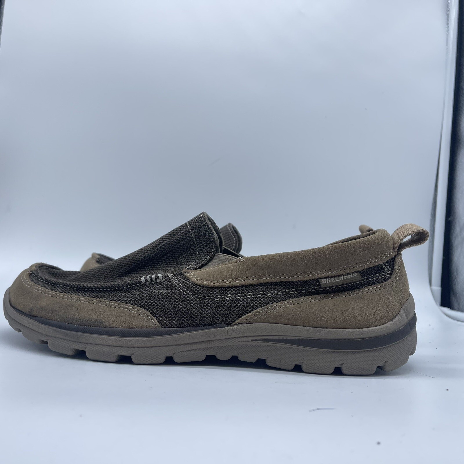 skechers memory foam extra wide