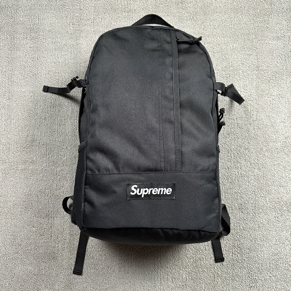 Sac à dos Supreme noir SS18 Bogo Cordura d'occasion