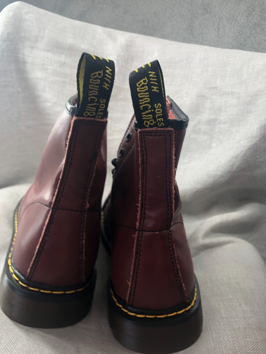 MARKE NIIH Bouncing Soles NEW Womens Boots Shoes Size 42  display picture 1