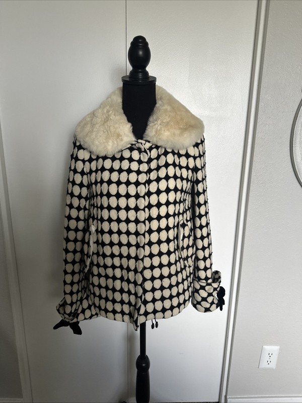 BLAME Boutique Vintage Inspired Off White Fur Collar Jacket Small Excellent