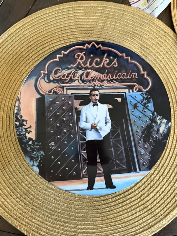 Casablanca Rick’s Cafe Americain 1991 Limited Edition Plate #984 Bradford