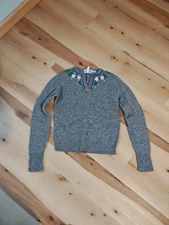 Susan Bristol 100% Wool Pullover Floral Sweater Gray  Size Med Vintage