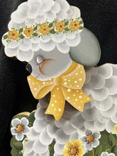 Hand Painted Craft Show Lamb Sheep Plaque Newborn Baby Nursery 80s-90s Unsigned