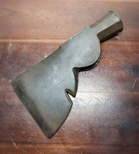COLLINS HALF HATCHET HEAD - VINTAGE AXE MADE IN USA  Carpenters Hatchet Hammer