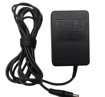 Nintendo OEM NES Original AC Power Cord Adaptor Very Good 4Z