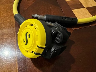Scubapro Octopus R105 regulator