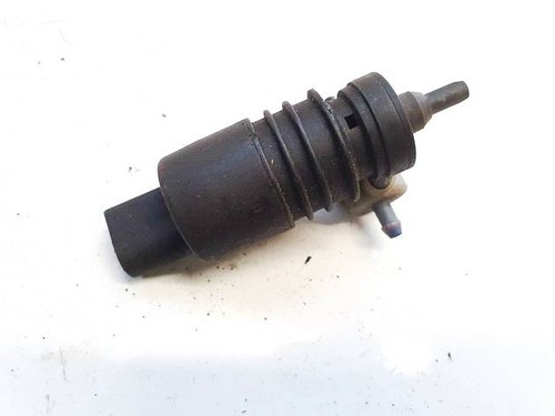 1j0973722 Waschwasserpumpe, Scheibenreinigung  Volkswagen Golf DE2634763-92