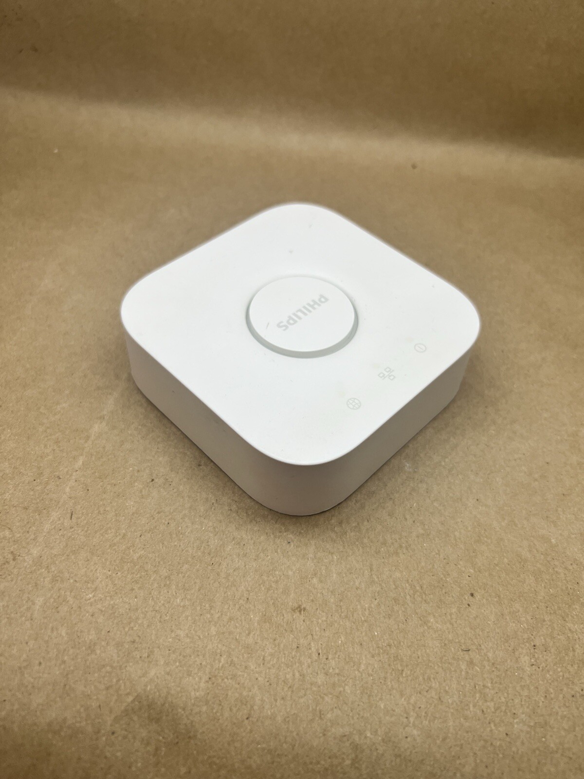Philips Hue Bridge 2.1 Smart Lighting Hub without Power Cord 3241312018A