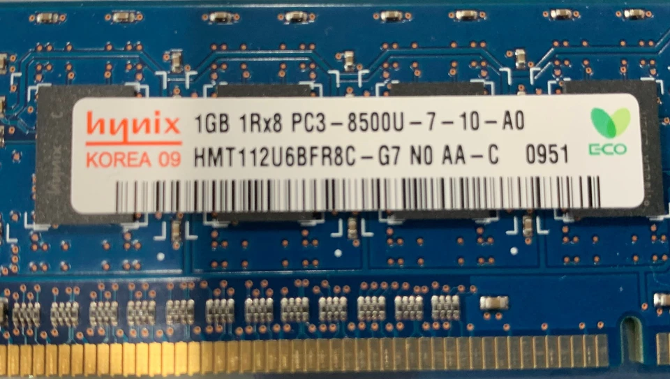 Hynix 1GB 1Rx8 PC3-8500-U-7-10-A0 / Lenovo FRU: 46R3322 - Image 2 of 4