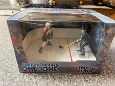 NEW MINT Starting Lineup Freeze Frame 1998 Ozolinsh CO Avalanche  Messier Canuck