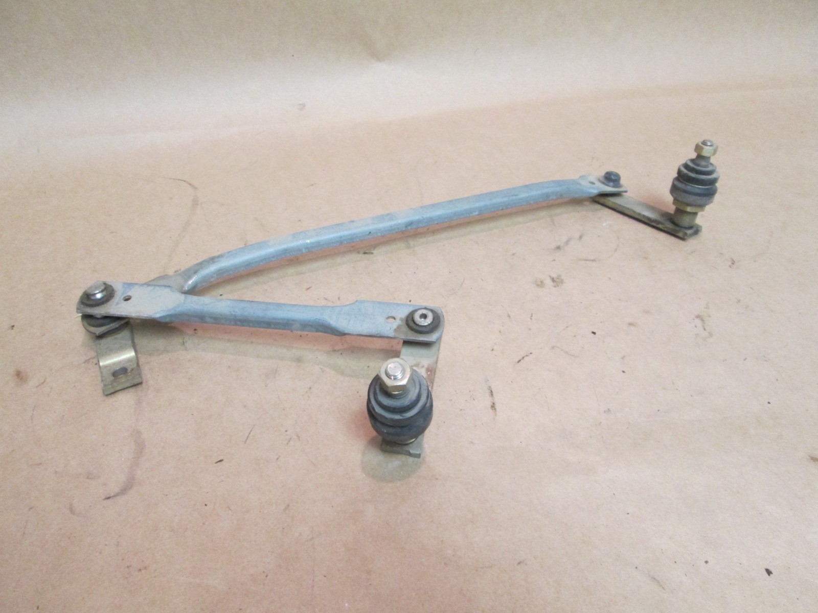 Ferrari 512 M, 512 TR -  Windshield Wiper Linkage  # 63467900