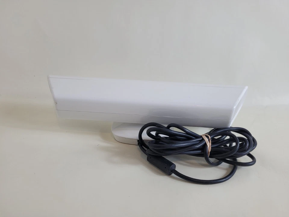Genuine Microsoft XBOX 360 Kinect White Sensor Bar Model 1414 With Game Sports - Image 2 of 4