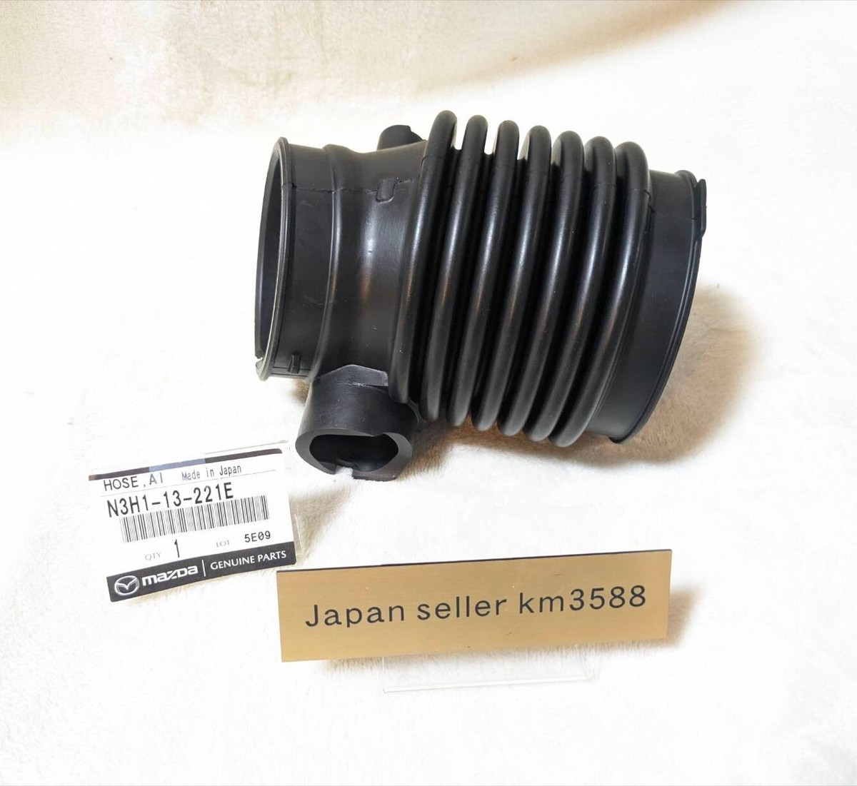 Mazda RX-8 N3H1-13-221 / 221E Intake Air Hose Airbox to Throttle