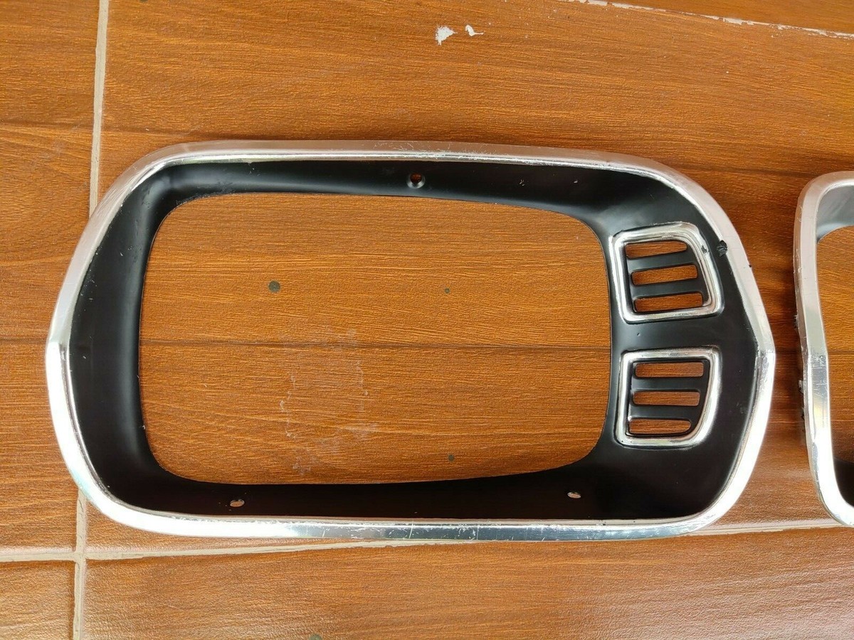 MAZDA 808 818 RX3 HEADLIGHTS BEZEL SURROUND RECTANGLE GENUINE