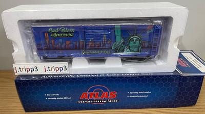 Atlas Premier 3001851 4th of July Light Up 40' PS-1 Box Car #1776 O Scale Train