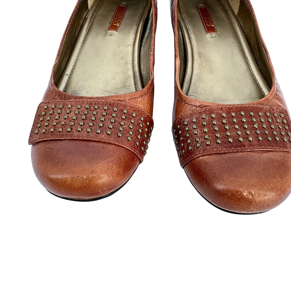 Zapatos planos de ballet ECCO de cuero marrón con tachuelas para mujer talla 39 EU US 8,5 Heritage Foto 2 de 4