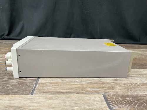 Yokogawa 7651 Calibratore di tensione corrente sorgente CC programmabile 765101 - Foto 9 di 9