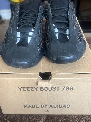 Size 10 1/2- adidas Yeezy 700 V3 Alvah