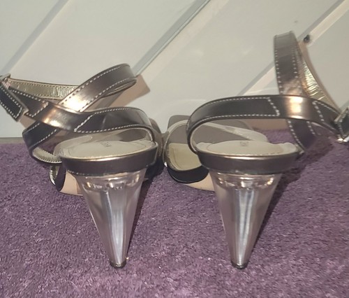 Marc Fisher Women Breta Heeled Sandals Size 7.5 Silver Gray Ankle Strap - Picture 7 of 9
