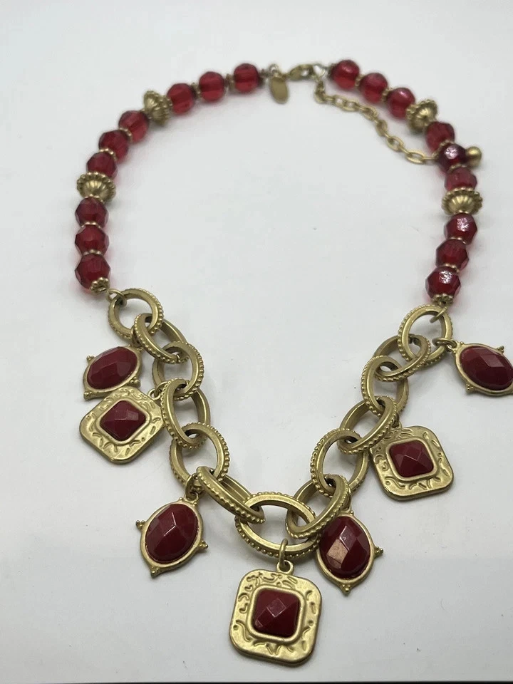 COLLAR GEORGE BOHEMIO CADENA ORO MATE CABUJONES ROJOS PEDRERÍA 18-21" USADO EN EXCELENTE ESTADO Foto 4 de 4