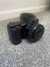 Sony ZV-E10 Mirrorless Vlog Camera with Interchangeable 16-50mm Lens - Black
