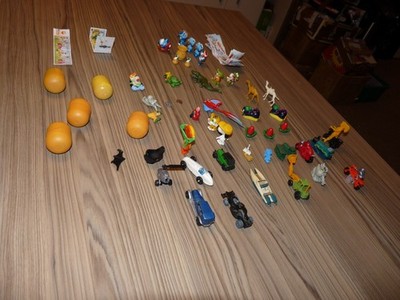 Kinder Ei Suprise Ferrero Konvolut ab 1990 einige seltenere Figuren einige Flugblätter