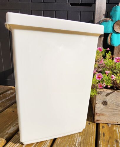 Plastic Waste Can/Hamper/Diaper Pail W Lid White Gold Flowers 15×13×11" Vintage - Picture 6 of 12