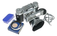 Voigtlander Ultron 2/50 mm vintage lens Prominent camera Proximeter hood set