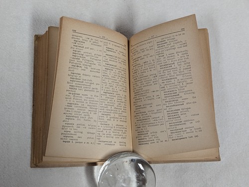 Vtg 1959 HC ~ Russian-English Dictionary ~ Moscow Soviet Union 6.75" x 4.75" - Picture 6 of 8