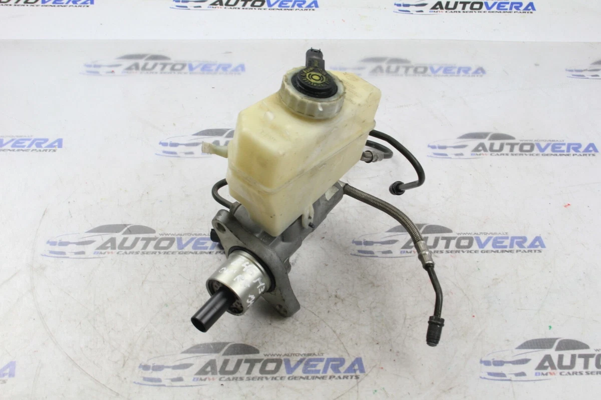 BMW E46 M3 BRAKE MASTER CYLINDER WITH PRESSURE SENSOR 6751589  