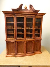 Stunning dolls house breakfront book case / display cabinet - artisan 12th scale