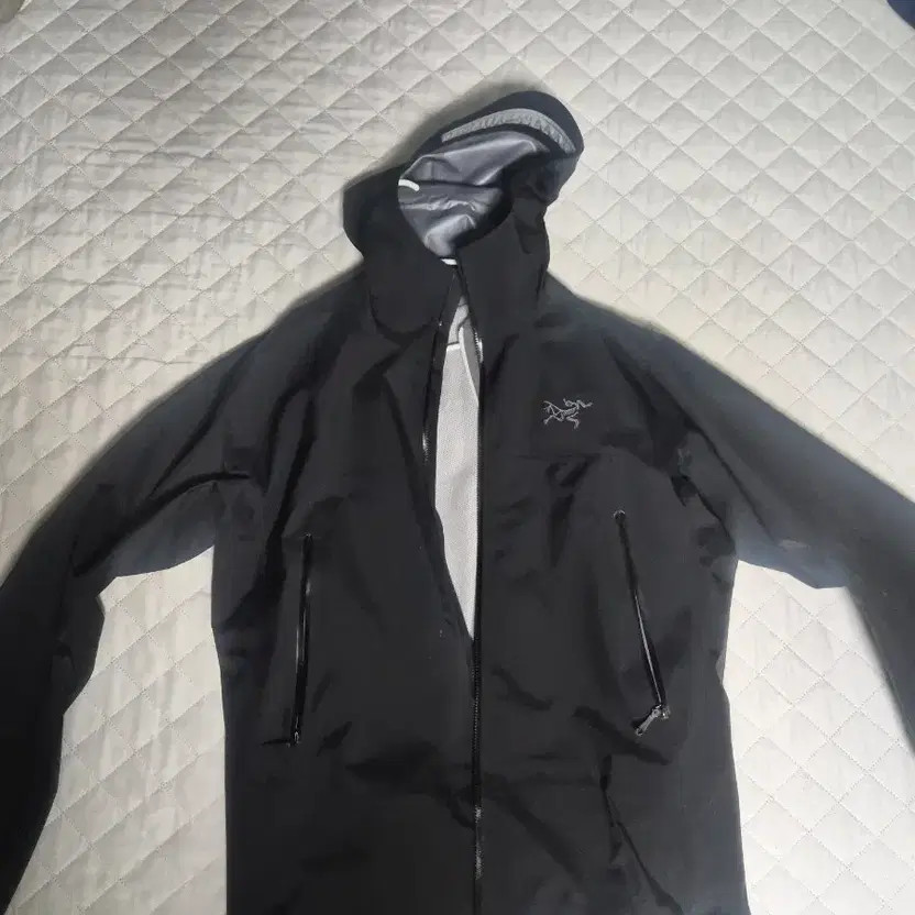 Arc'teryx Beta Jacket Black Size L Outdoor Gear