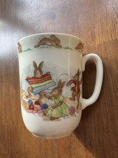 Royal Doulton Bunnykins Knitting Mug English Fine Bone China