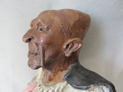 Antique Asian Bust Sculpture of a Gentleman Scholar, Hand Made Pottery - Picture 5 of 10