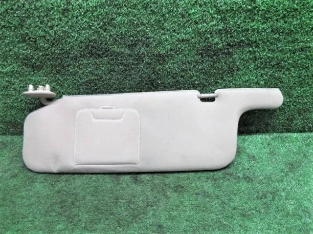 TOYOTA Mark II 1994 E-SX90 Sun Visor [Used] [PA64272994] - image 2 of 4
